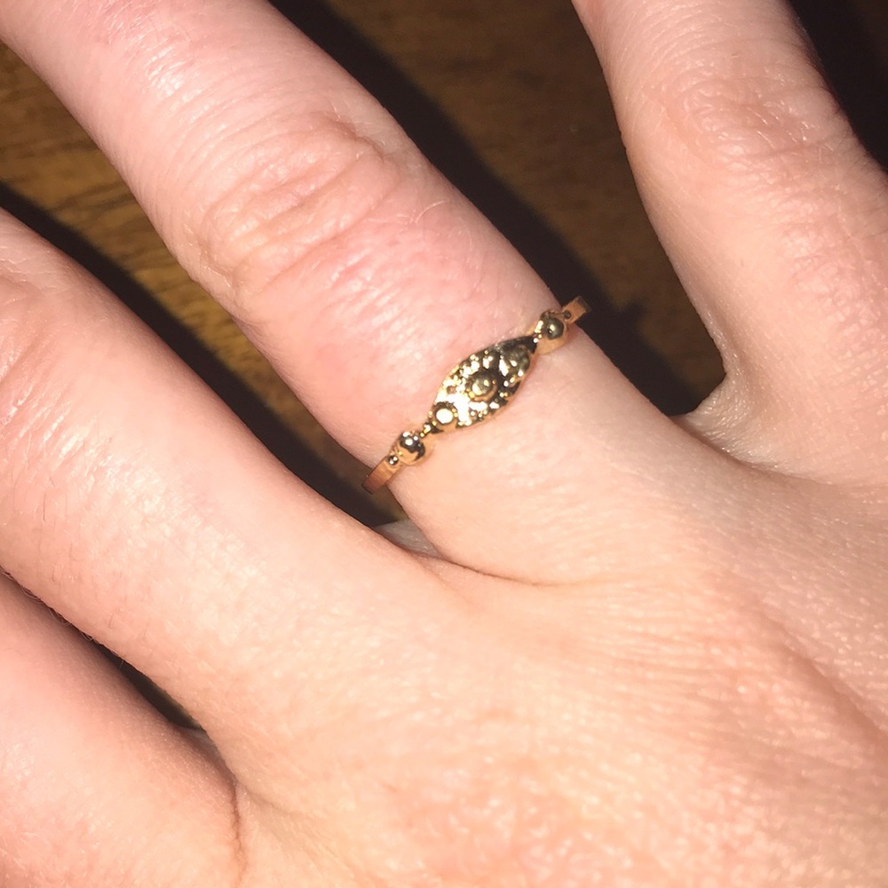 Sz 6, 14 it gold plated eye ring new!!!